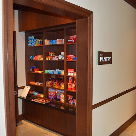 Staybridge Suites Milwaukee West-Oconomowoc By Ihg Экстерьер фото