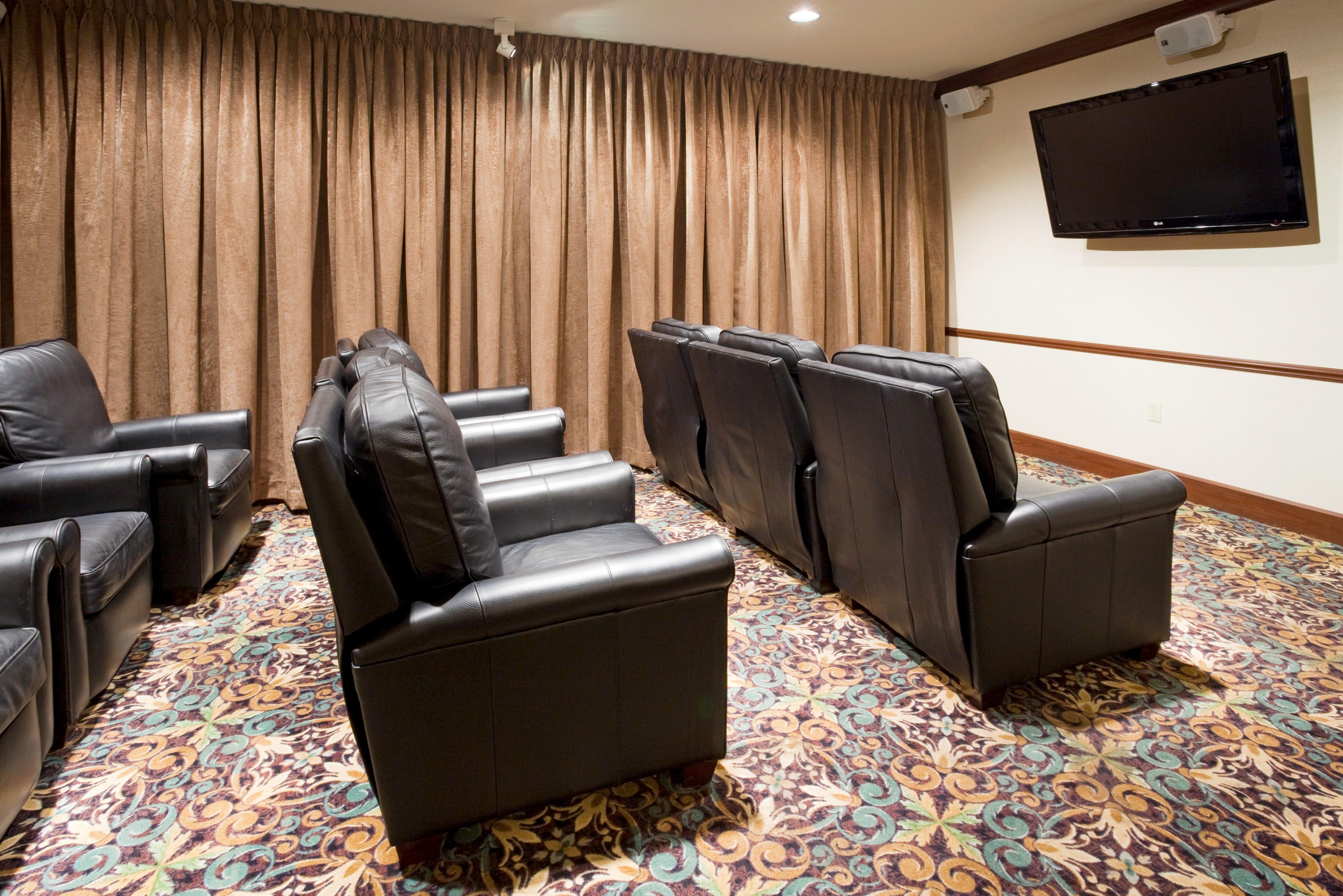 Staybridge Suites Milwaukee West-Oconomowoc By Ihg Экстерьер фото